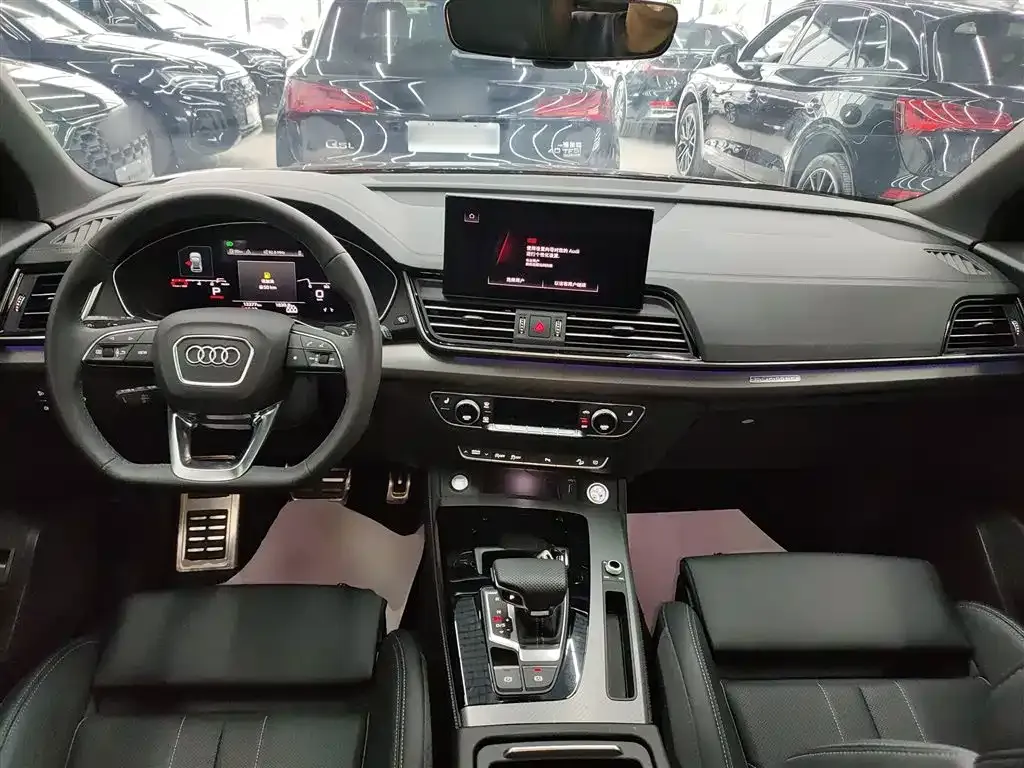 Audi Q5L 2025 из CN, фото 2