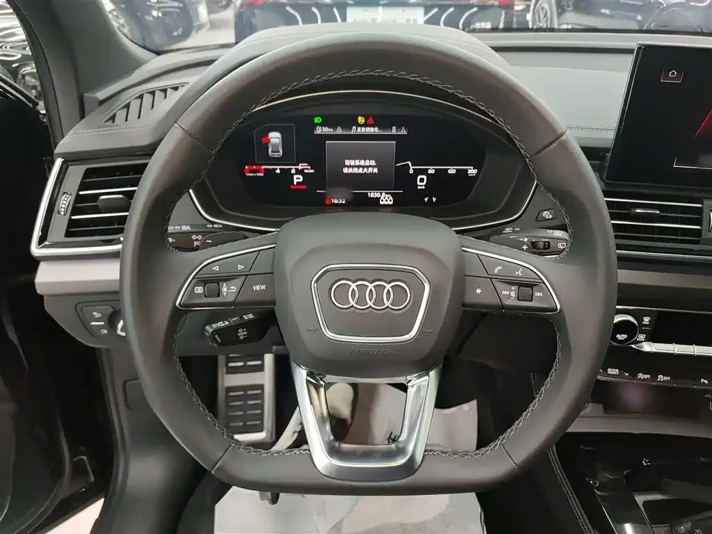 Audi Q5L 2025 из CN, фото 5