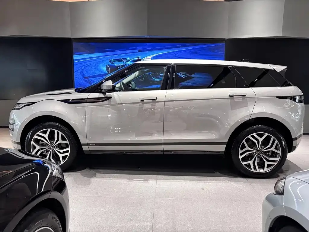Land Rover Evoque — фото 8