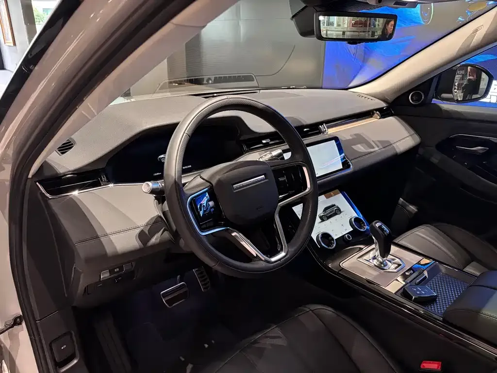 Land Rover Evoque — фото 9
