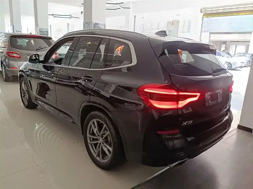 BMW X3 — фото 4
