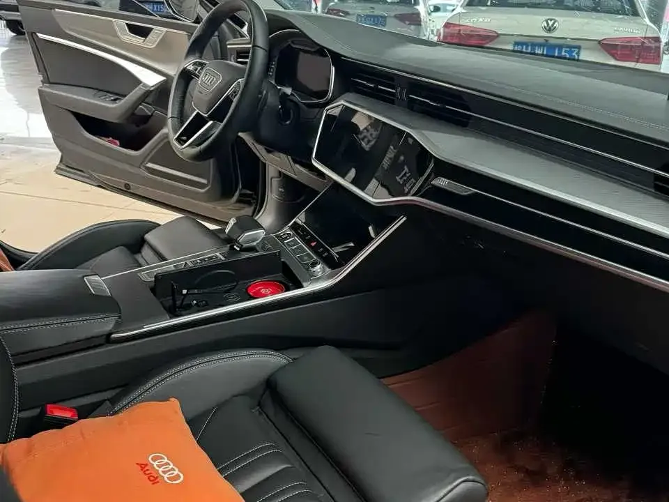 Audi A7 — фото 5