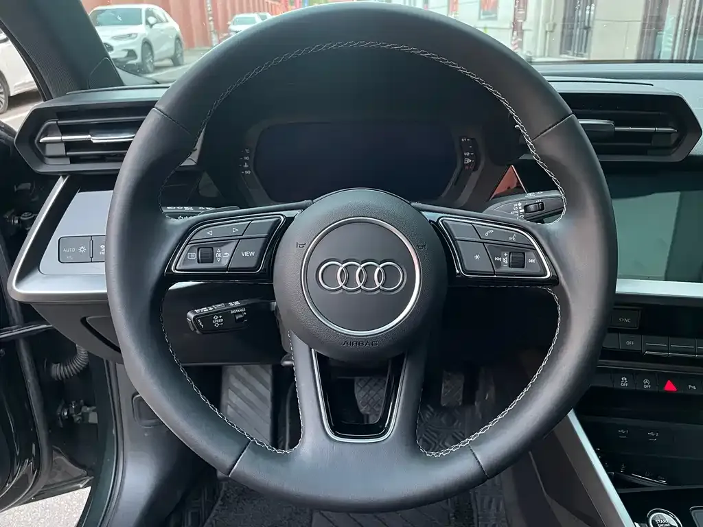 Audi A3 — фото 7