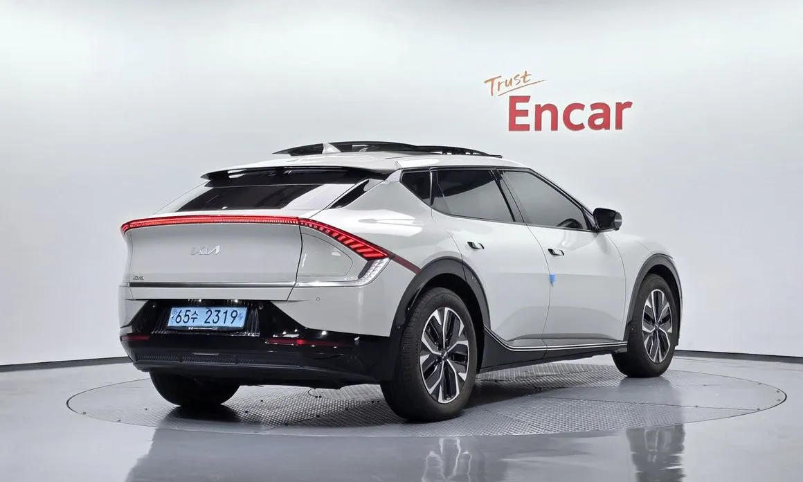 Kia EV6 2022 из KR, фото 2