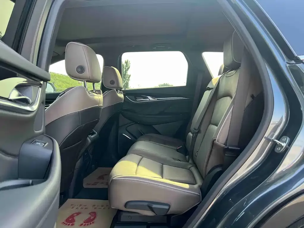 Buick Enclave — фото 4