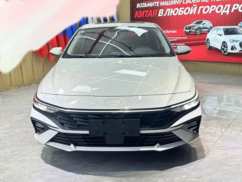 Hyundai Elantra — фото 4