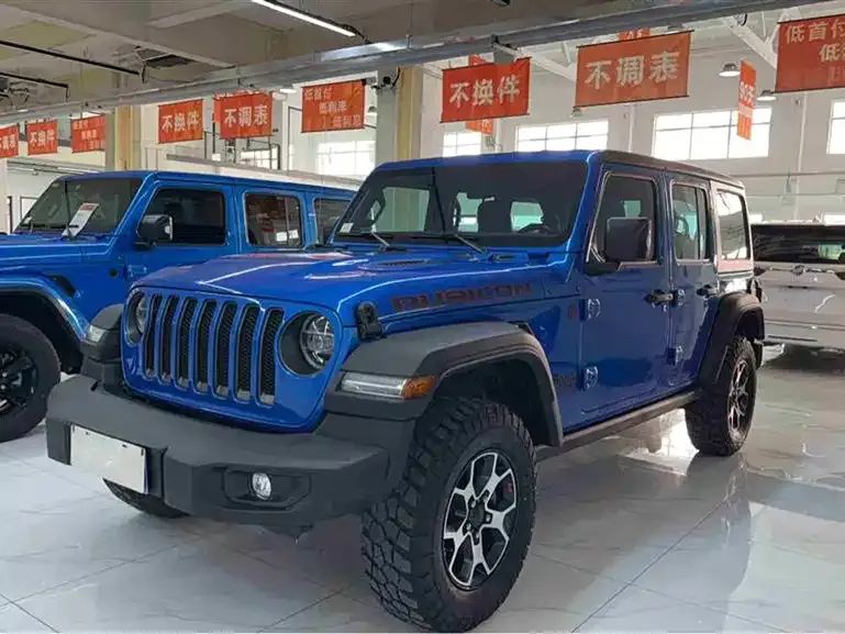 Jeep Wrangler 2023 из CN, фото 1