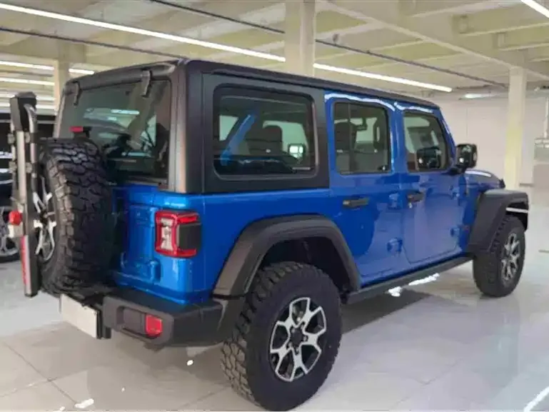 Jeep Wrangler 2023 из CN, фото 2