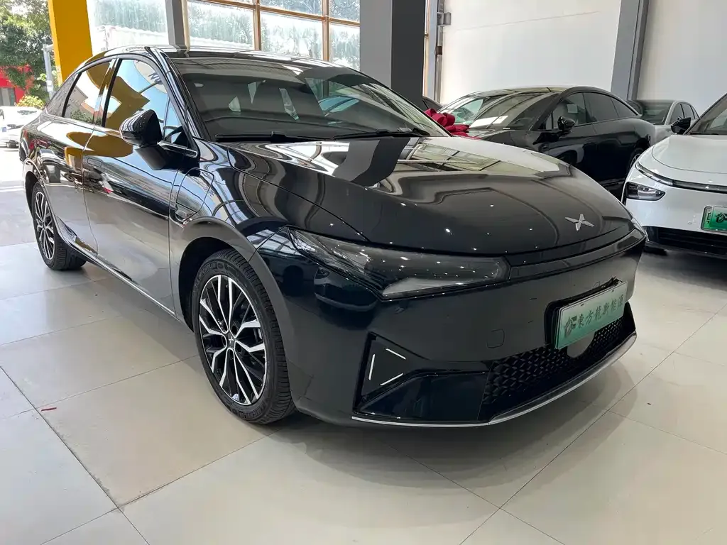 XPeng P5