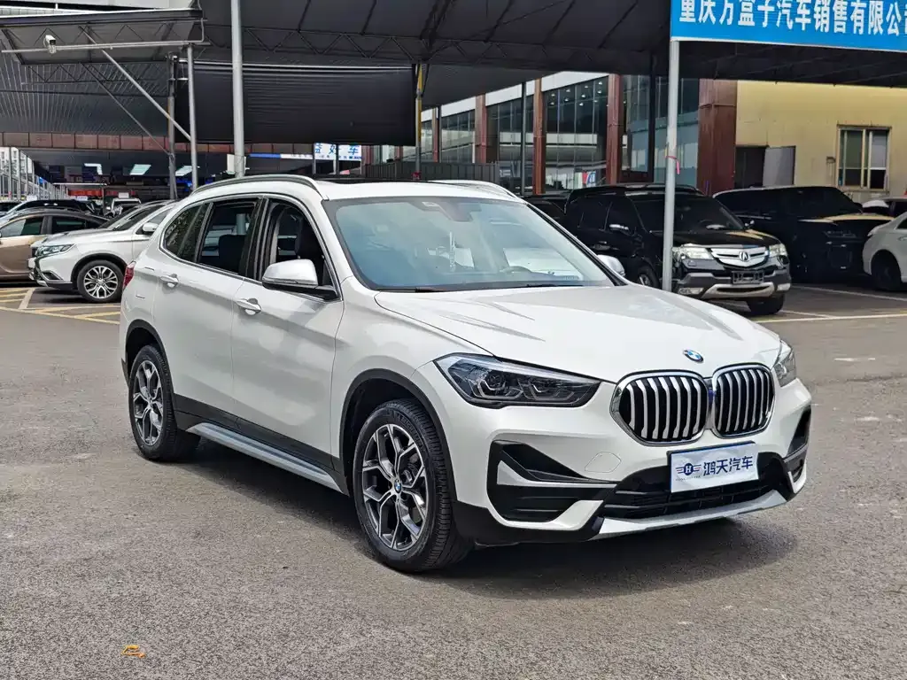 BMW X1 — фото 9