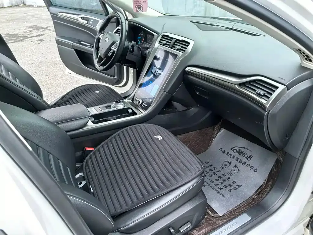 Ford Mondeo 2021 из CN, фото 10