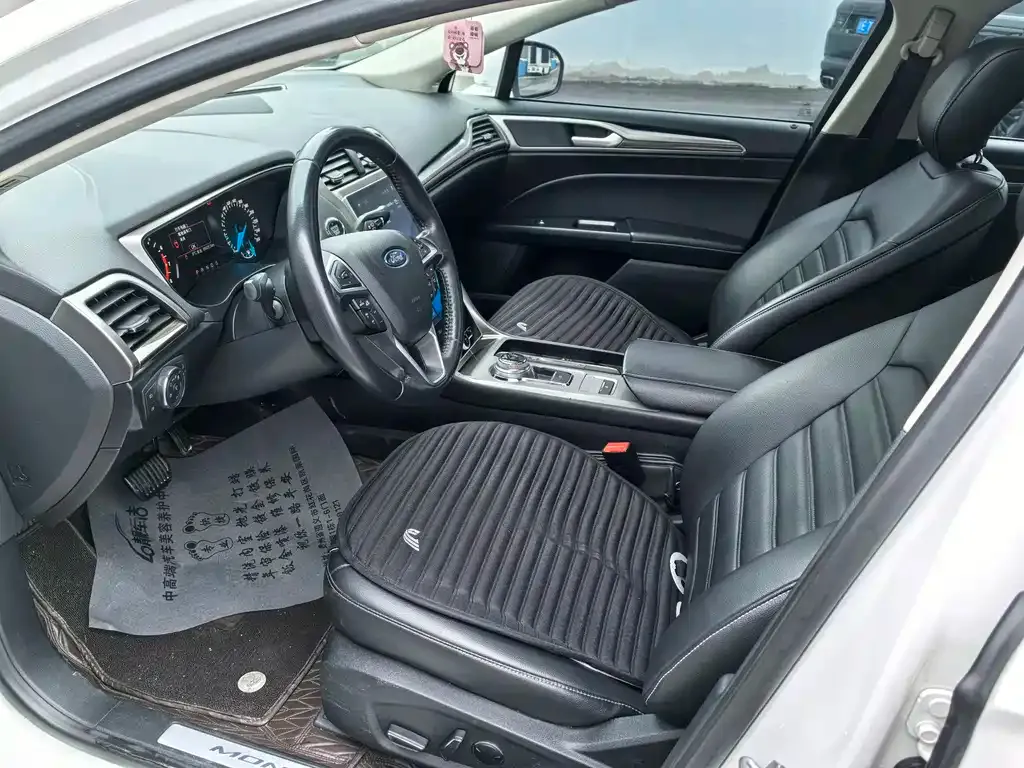 Ford Mondeo 2021 из CN, фото 6