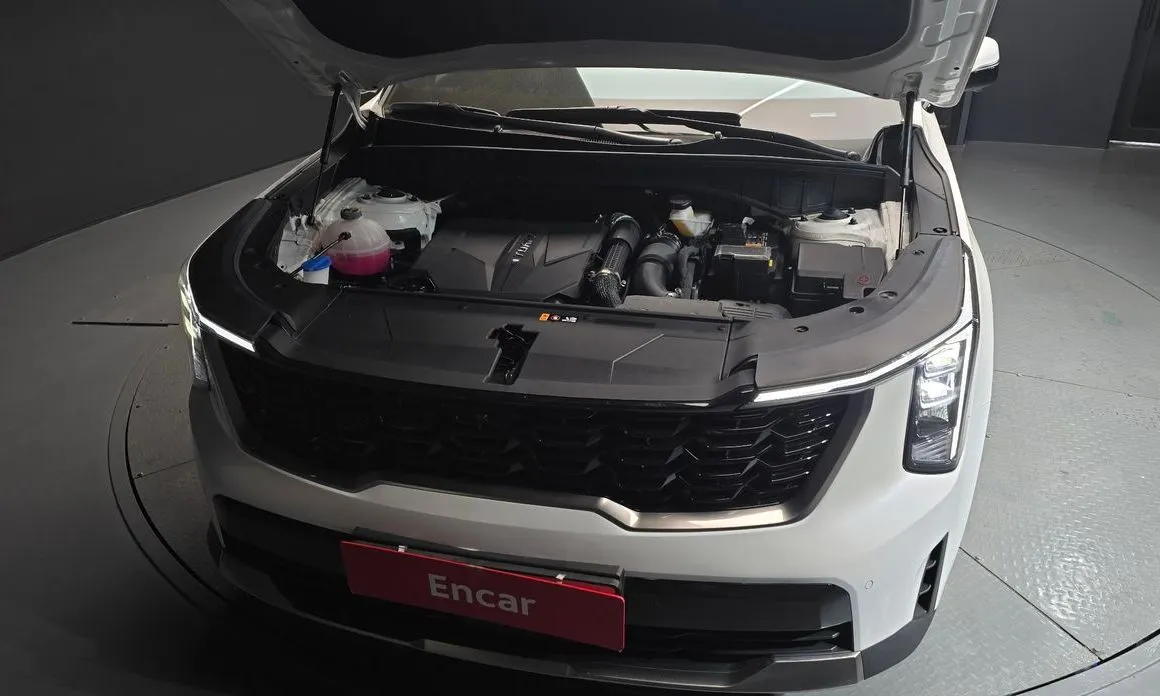 Kia Sorento — фото 6