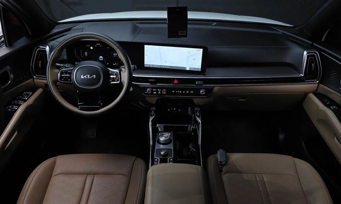 Kia Sorento — фото 9