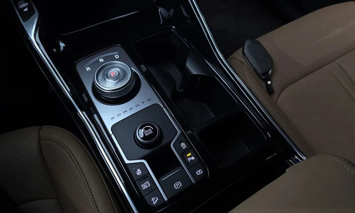 Kia Sorento — фото 10