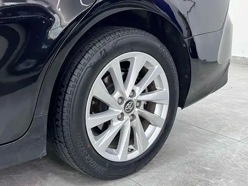 Toyota Camry 2021 из CN, фото 9