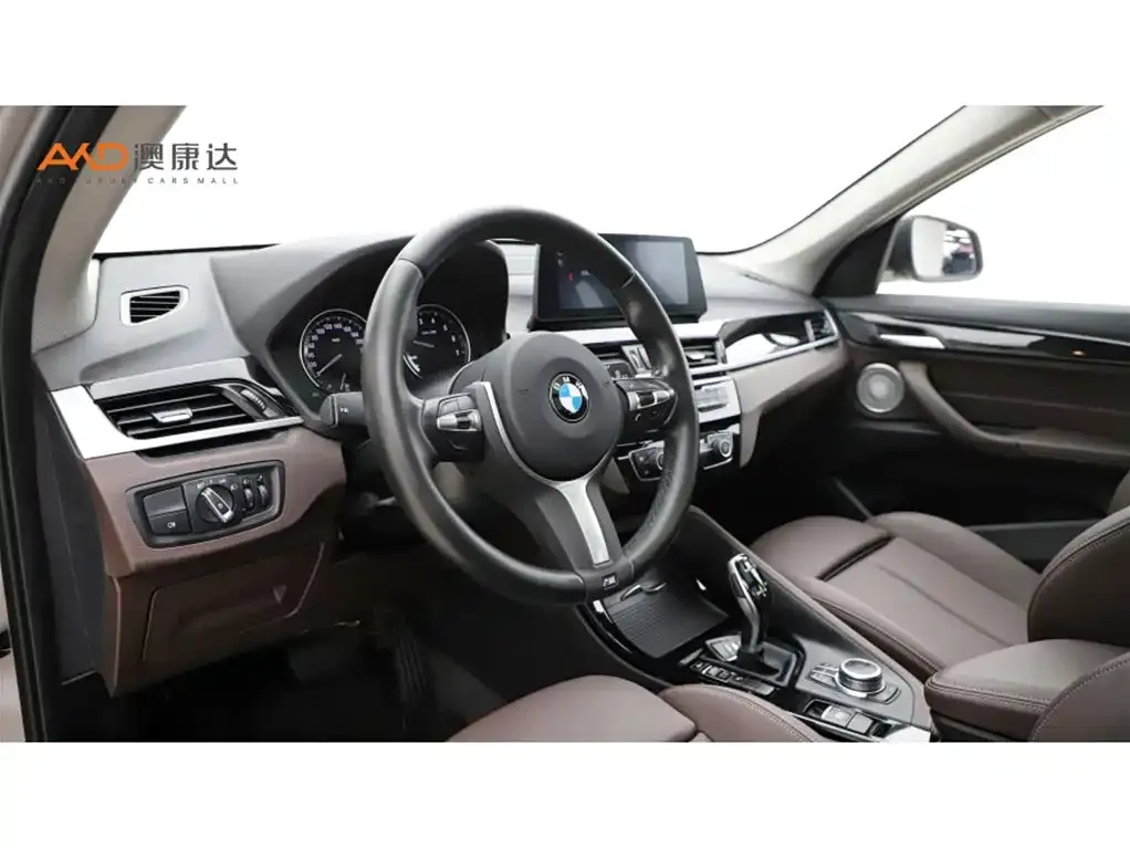 BMW X1 — фото 10