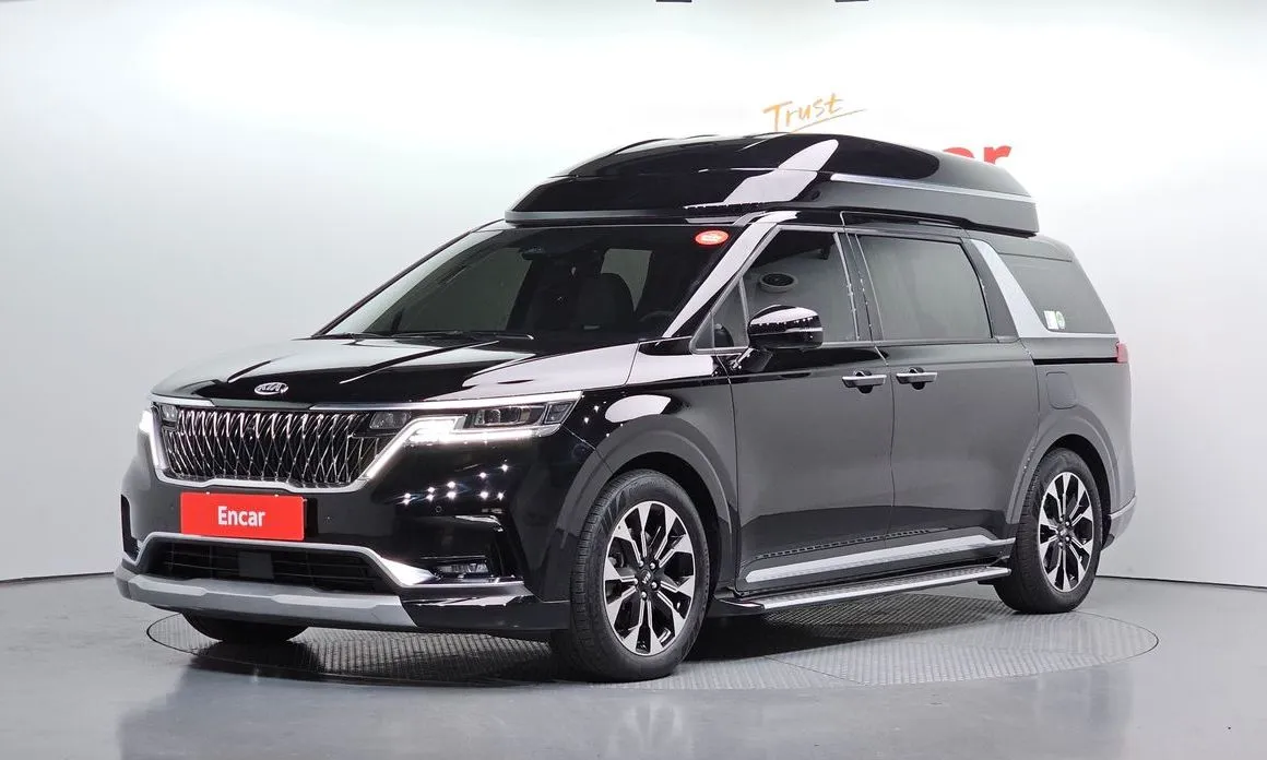 Kia Carnival — фото 1