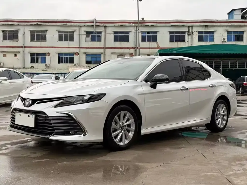 Toyota Camry 2022 из CN, фото 1