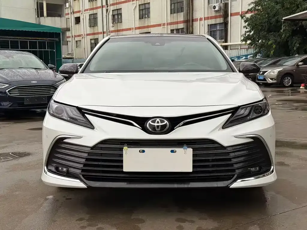Toyota Camry 2022 из CN, фото 9