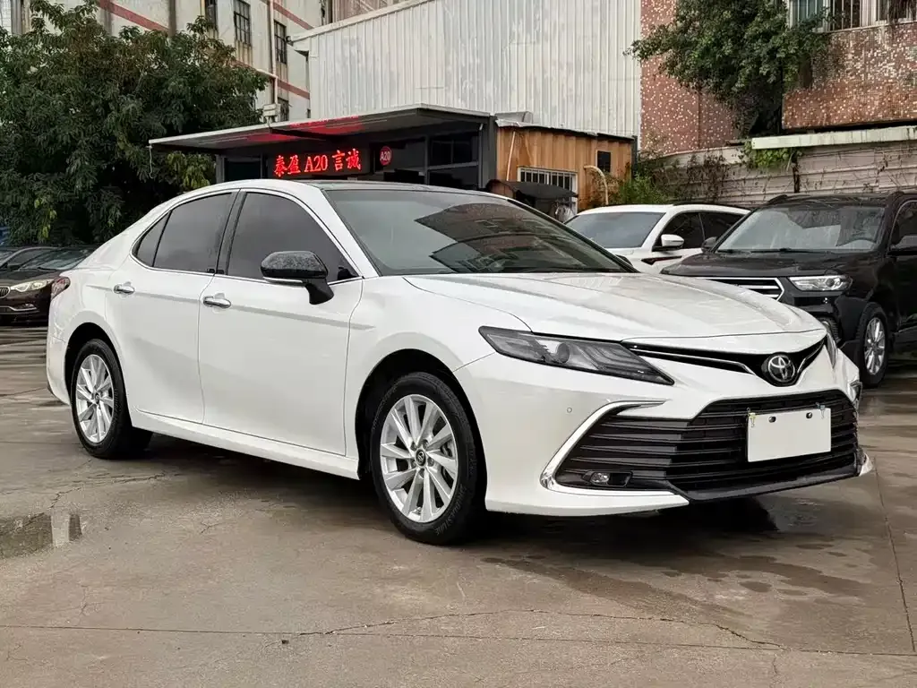Toyota Camry 2022 из CN, фото 7