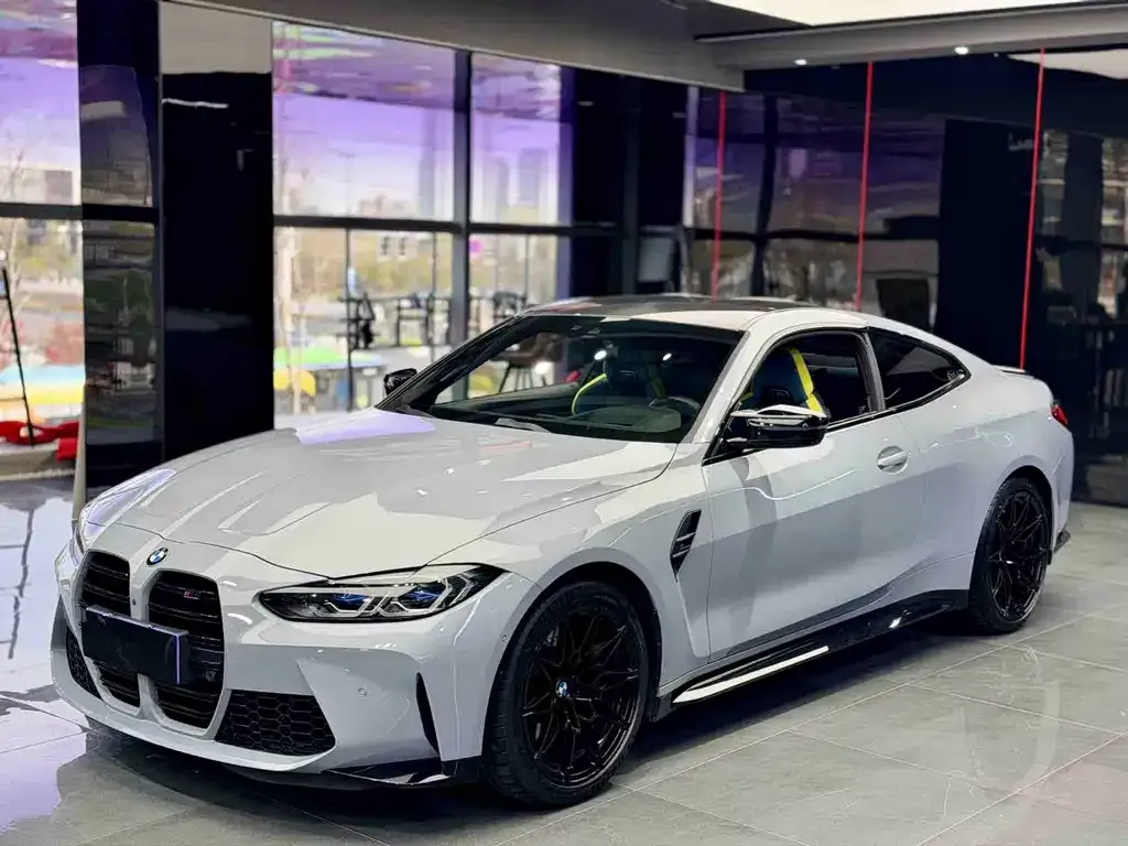 BMW M4