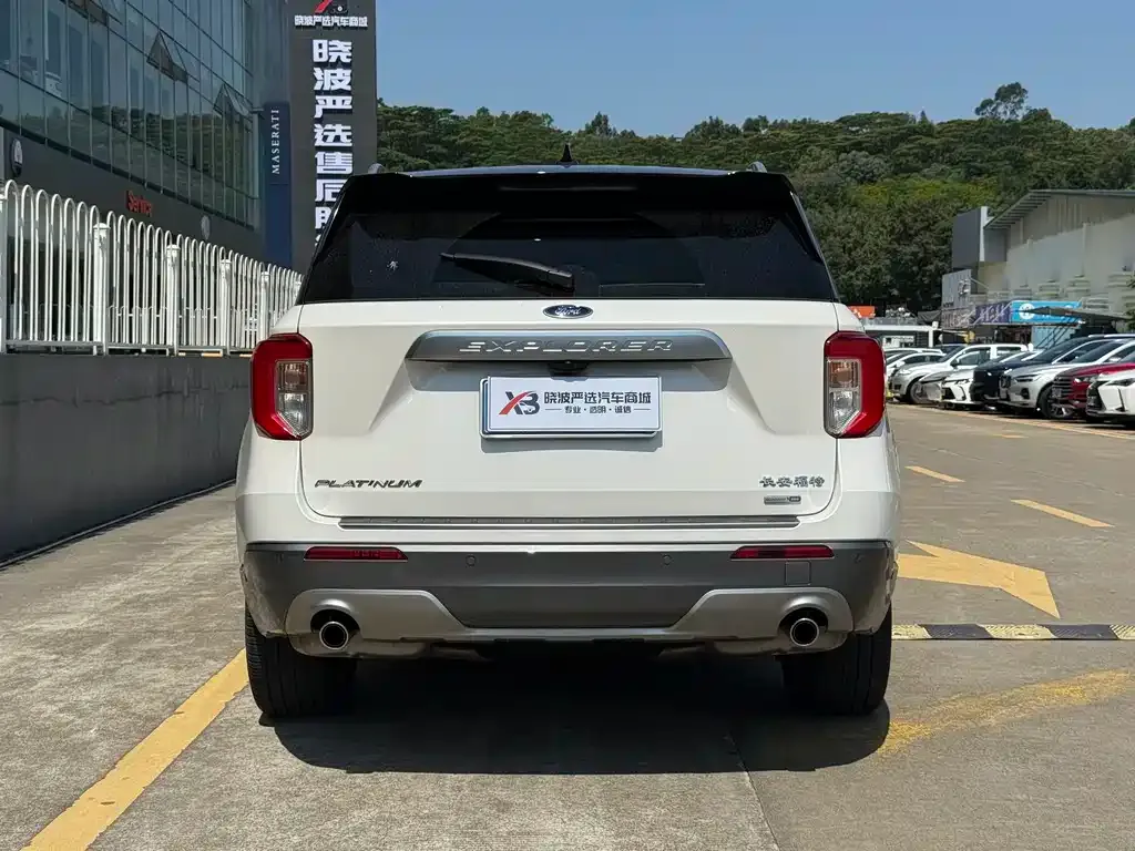 Ford Explorer 2022 из CN, фото 7