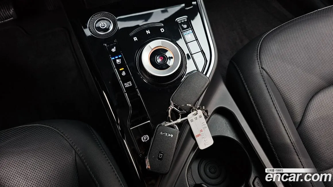 Kia Niro — фото 9