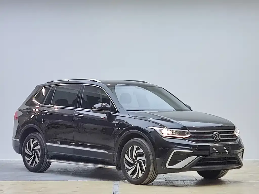 Volkswagen Tiguan L 2022 из CN, фото 4