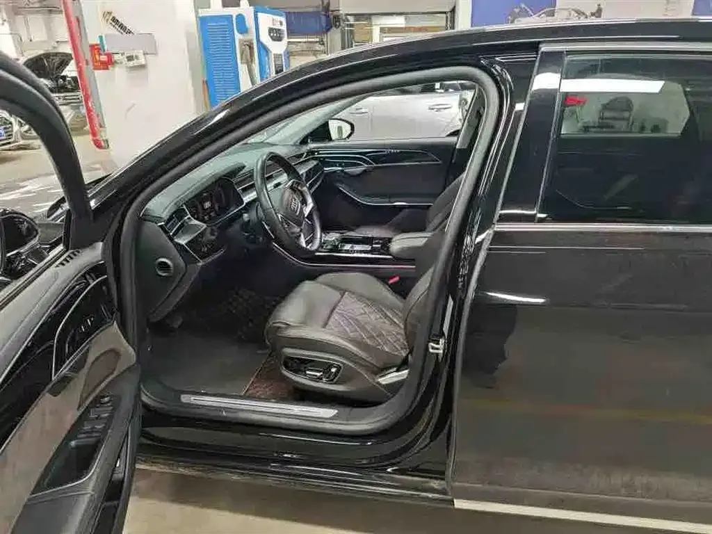 Audi A8 New Energy 2022 из CN, фото 4