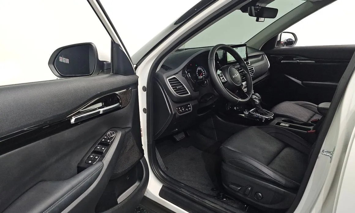 Kia Seltos 2023 из KR, фото 4
