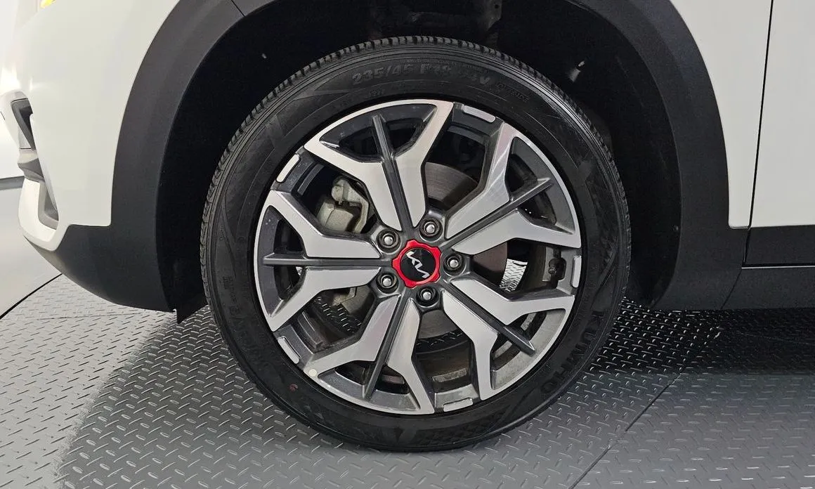 Kia Seltos 2023 из KR, фото 10