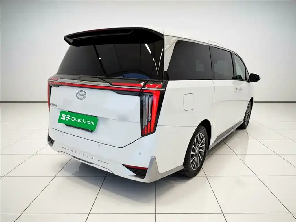 GAC Motor Trumpchi M8 — фото 2