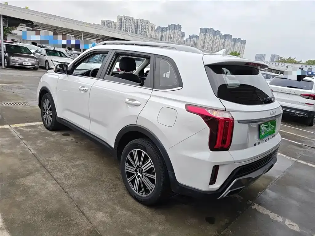 Kia Sportage — фото 6