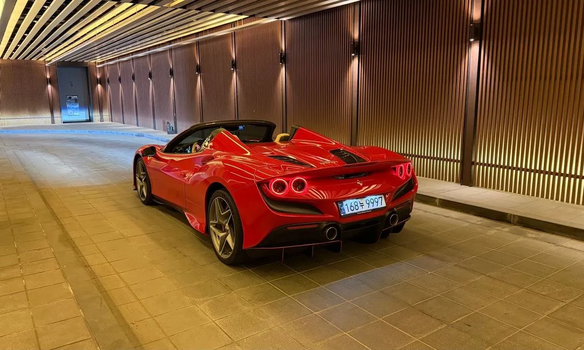 Ferrari F8 2021 из KR, фото 4
