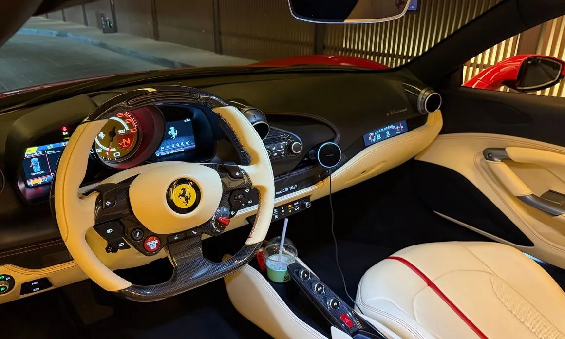 Ferrari F8 2021 из KR, фото 2