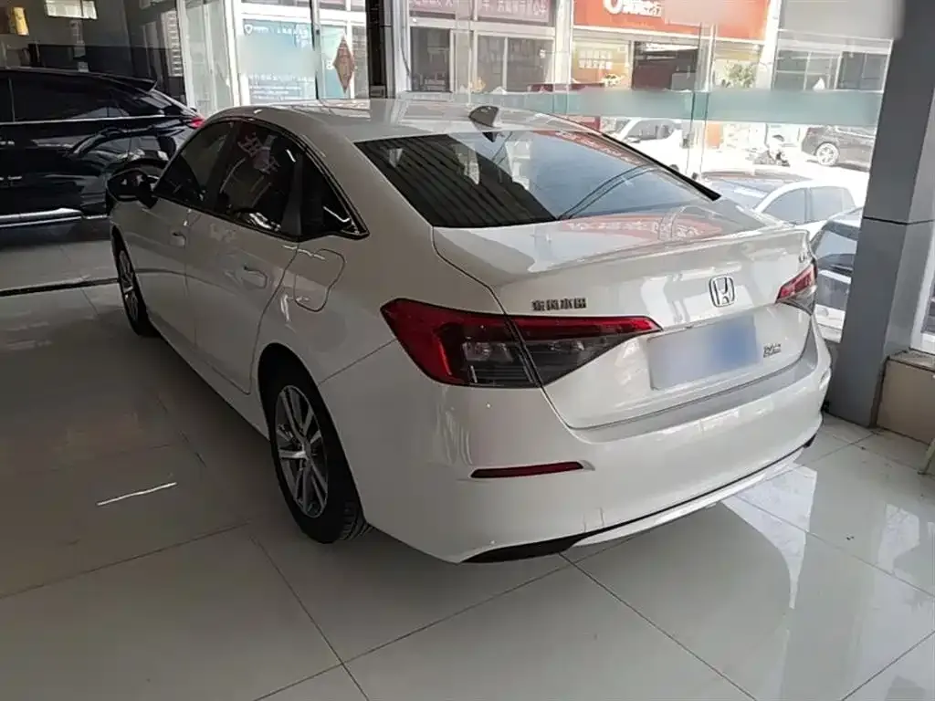 Honda Civic — фото 4
