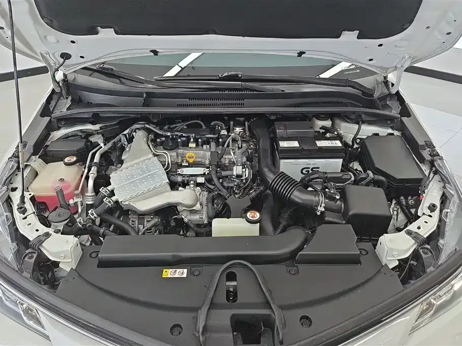 Toyota Corolla 2021 из CN, фото 10