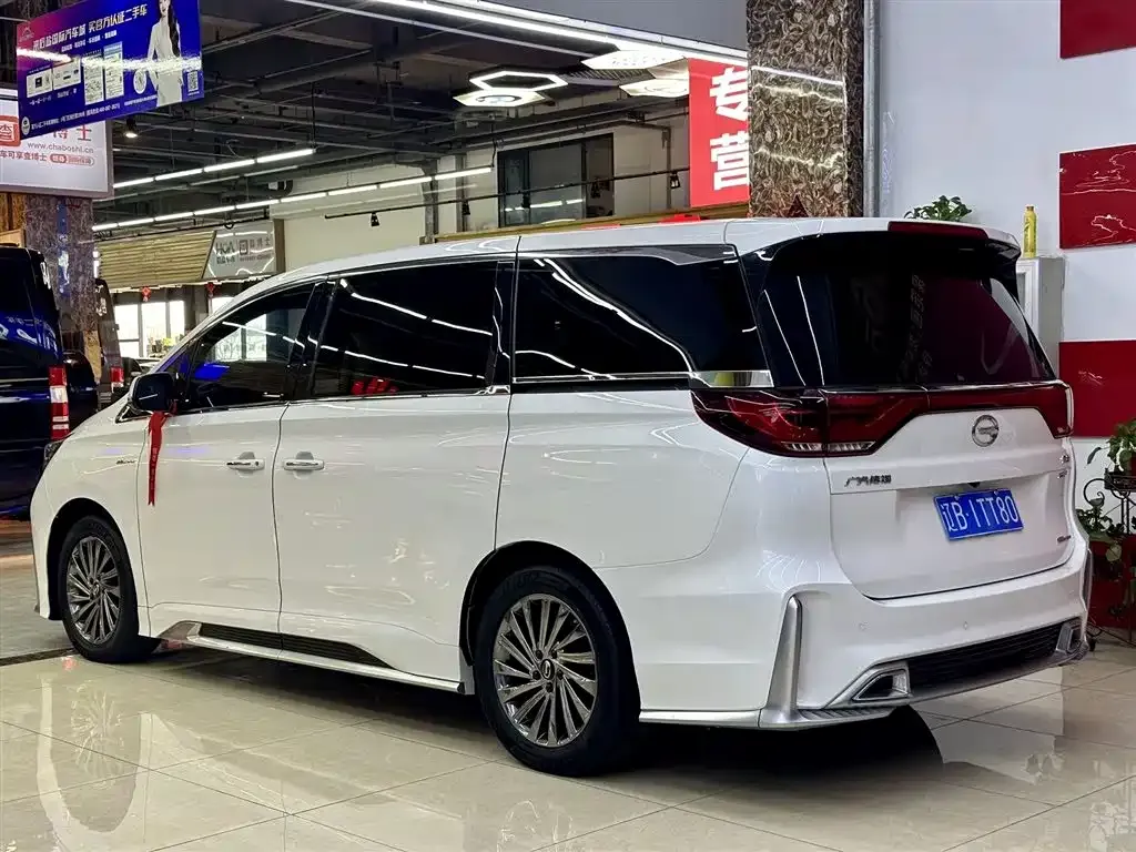 GAC Motor Trumpchi M8 — фото 2
