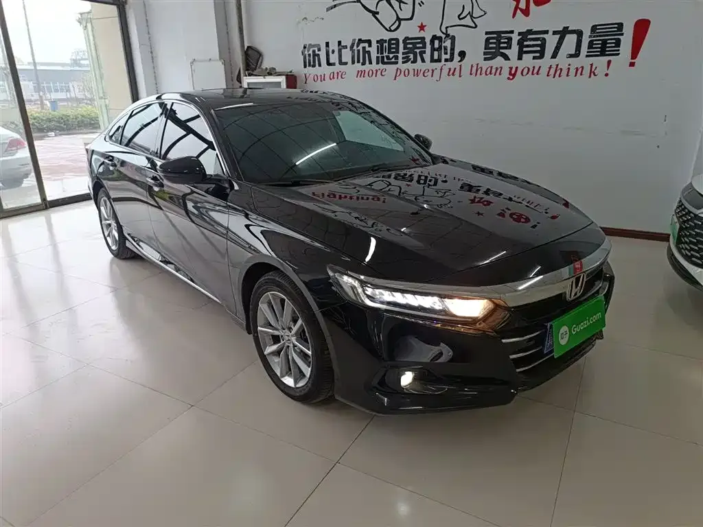 Honda Accord — фото 3