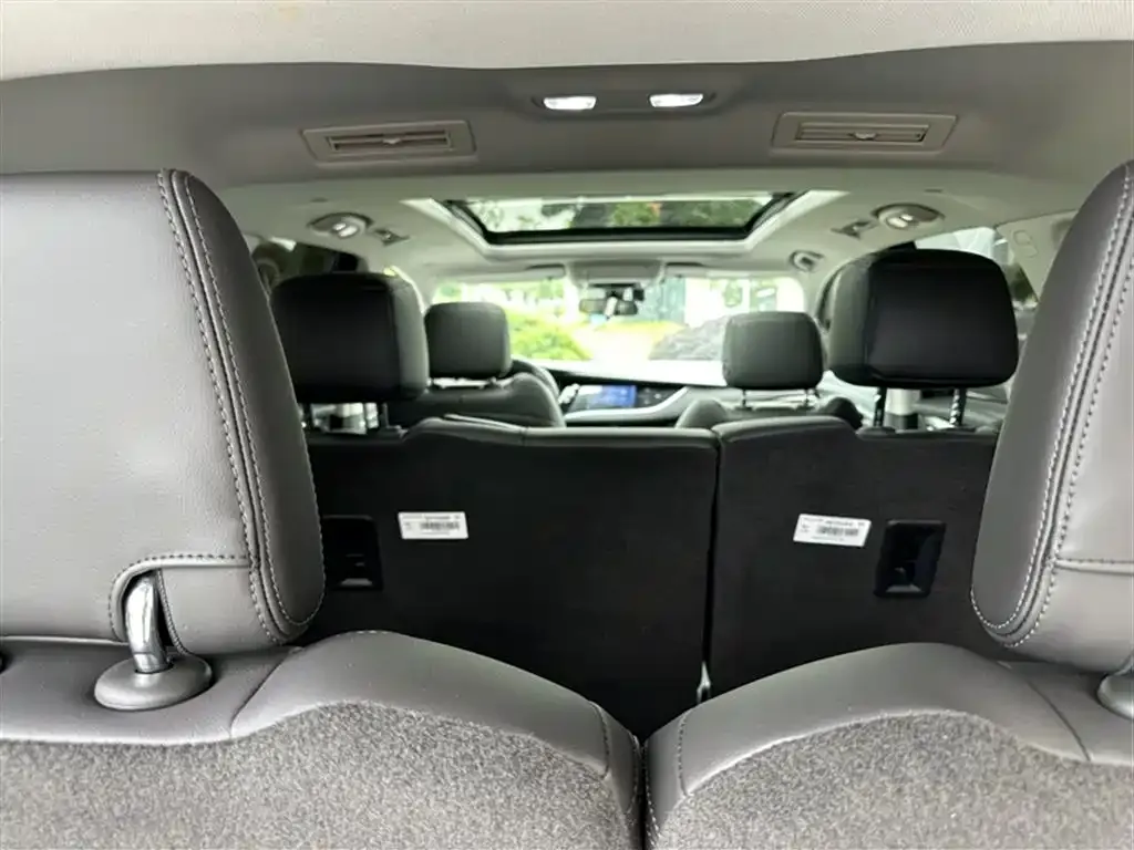 Buick Enclave — фото 4
