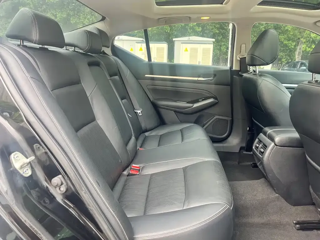 Nissan Teana 2022 из CN, фото 5
