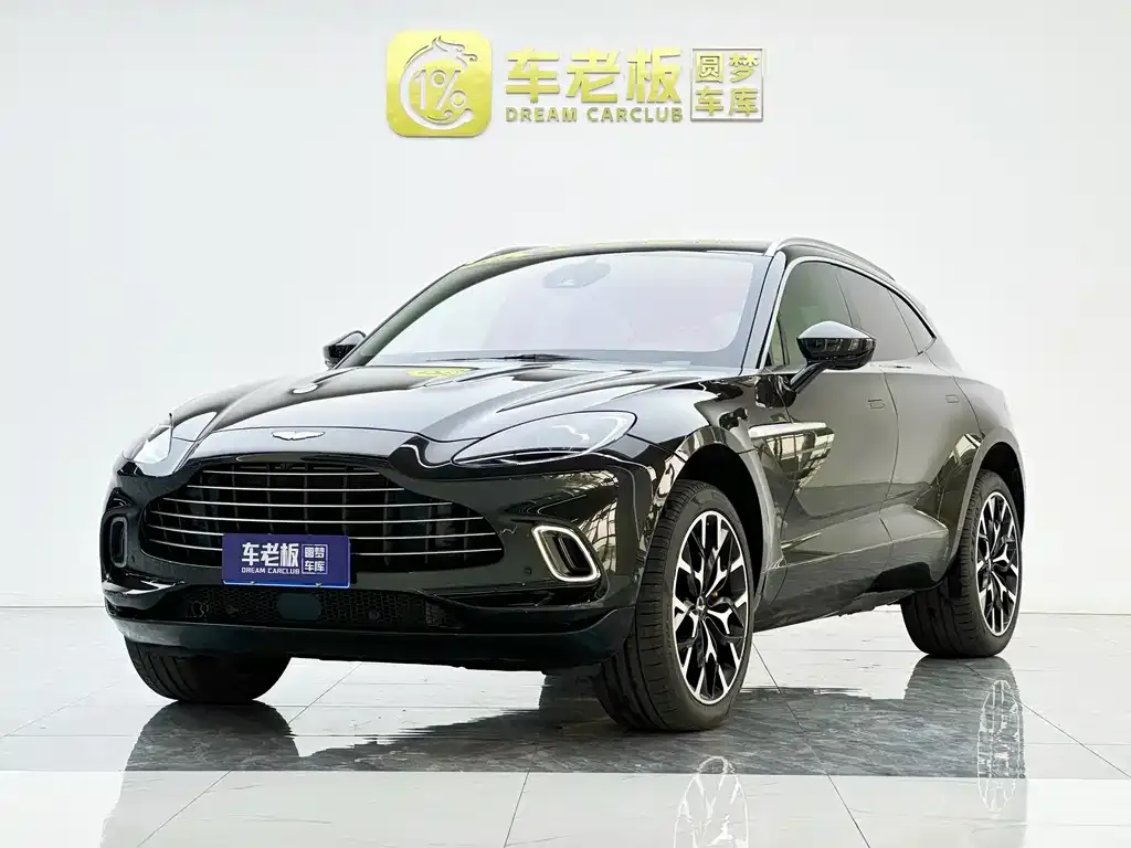 Aston Martin DBX — фото 1