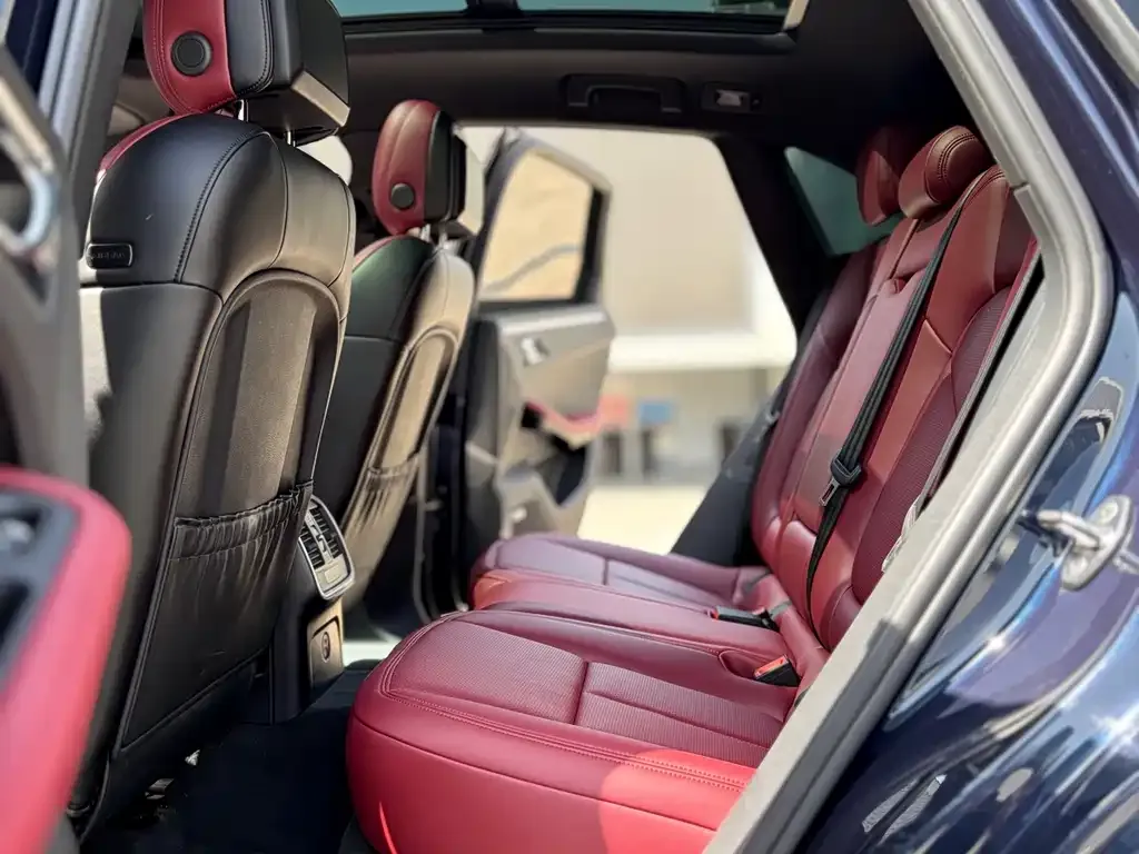 Porsche Macan 2022 из CN, фото 4