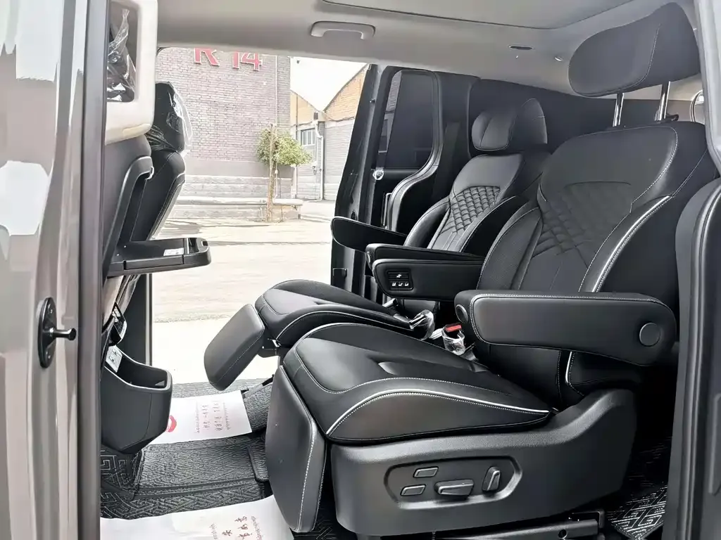 Hyundai Custo 2023 из CN, фото 7