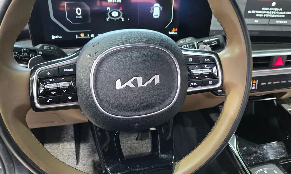 Kia Sorento — фото 10