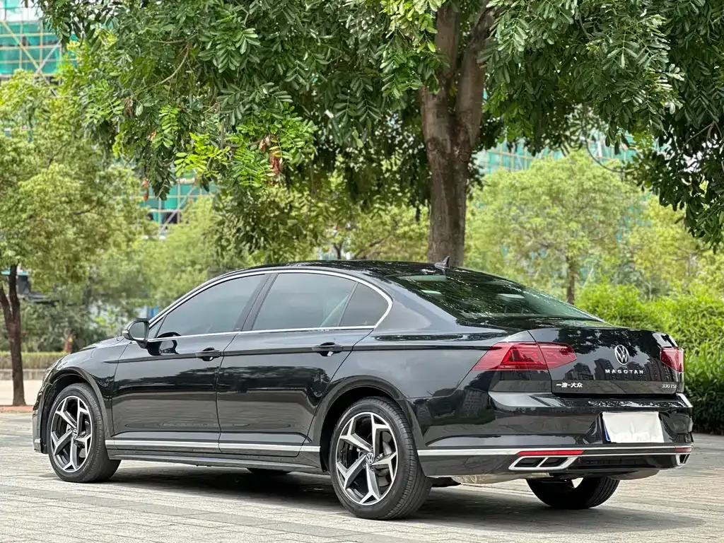 Volkswagen Magotan 2023 из CN, фото 10