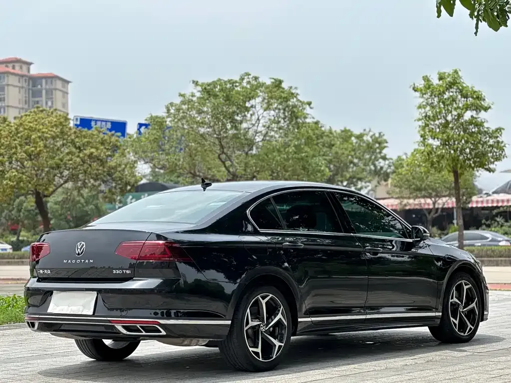 Volkswagen Magotan 2023 из CN, фото 8