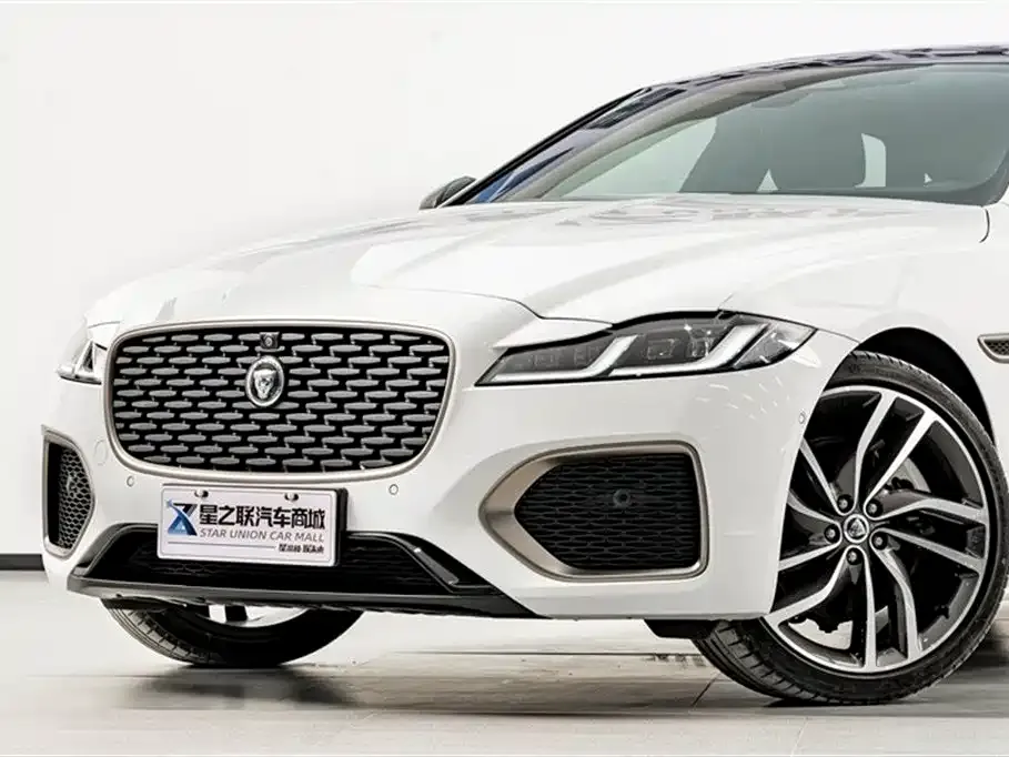 Jaguar XFL — фото 6