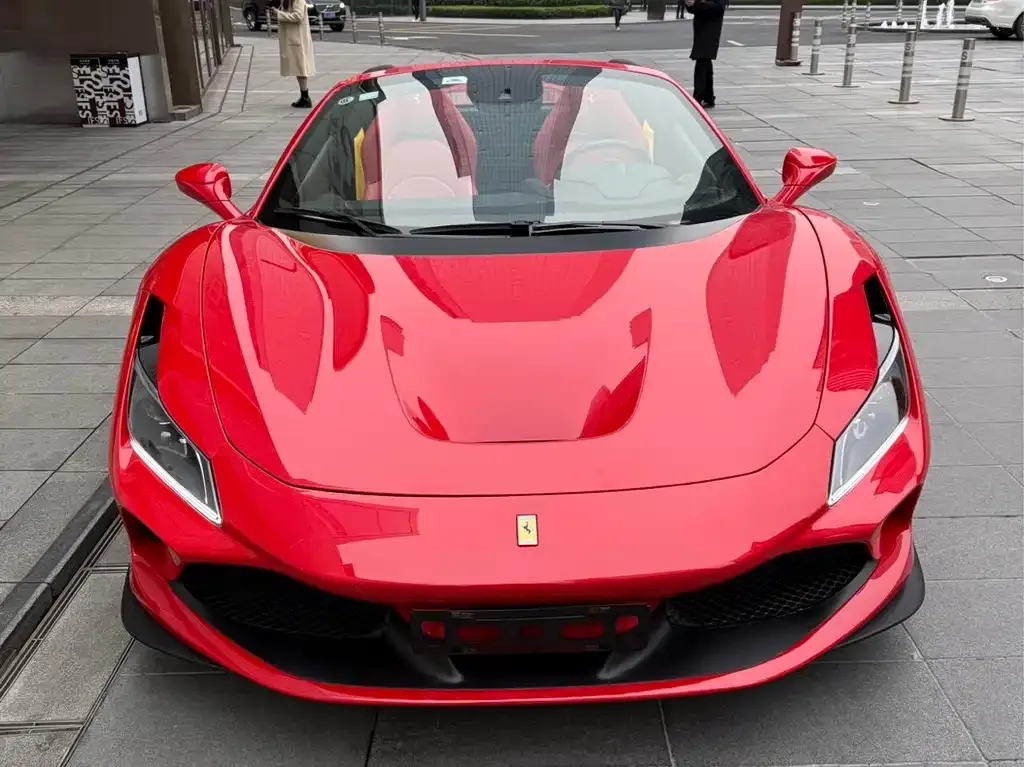 Ferrari F8 — фото 4